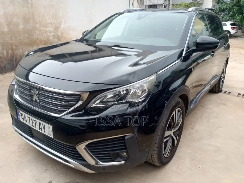 Peugeot 5008 2020 Gris