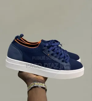 Photo - Chaussures Italiennes Santoni