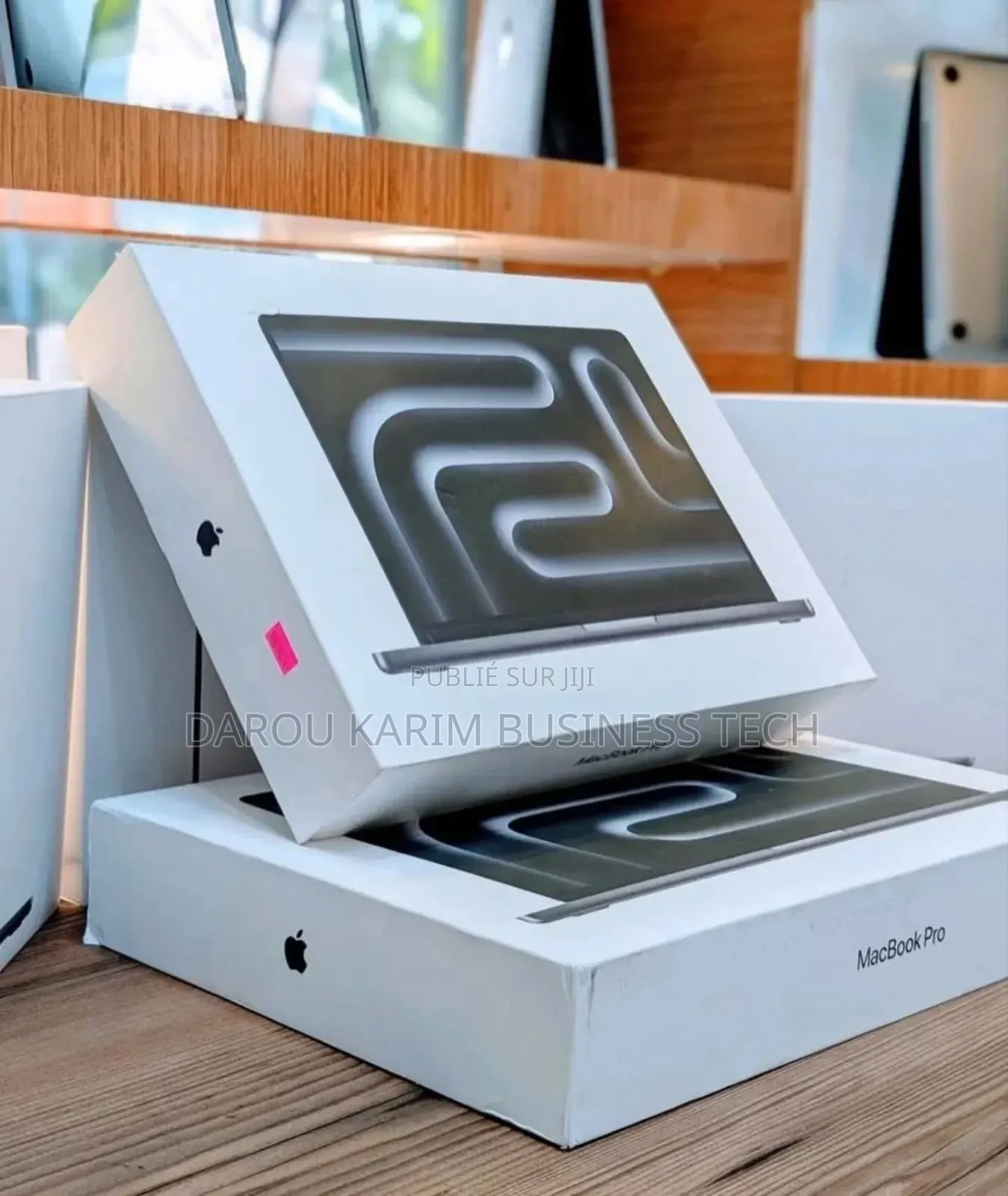 New Apple MacBook Pro 2024 M4 Max 16-Inch 48GB Apple M4 Max SSD 1T