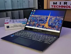 Photo - New Asus Zenbook Flip 13 UX363 16GB Intel Core I7 SSD 512GB