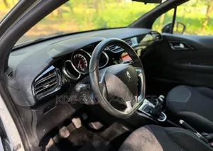 Citroen DS 3 2015 Blanc