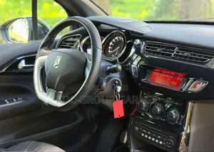 Citroen DS 3 2015 Blanc