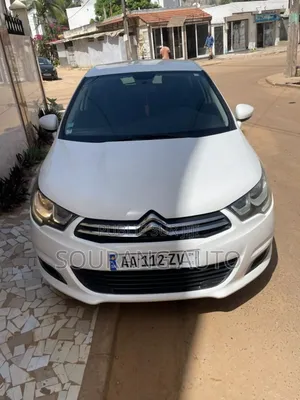 Photo - Citroen C4 2015 Blanc