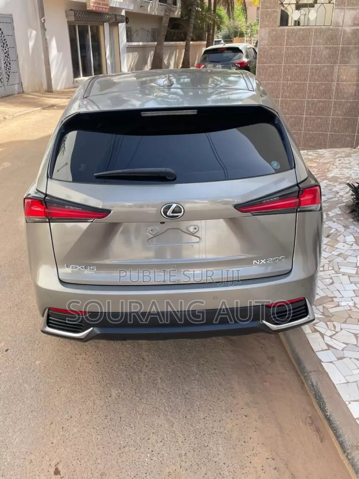 Lexus NX 200 AWD 2018 Gris