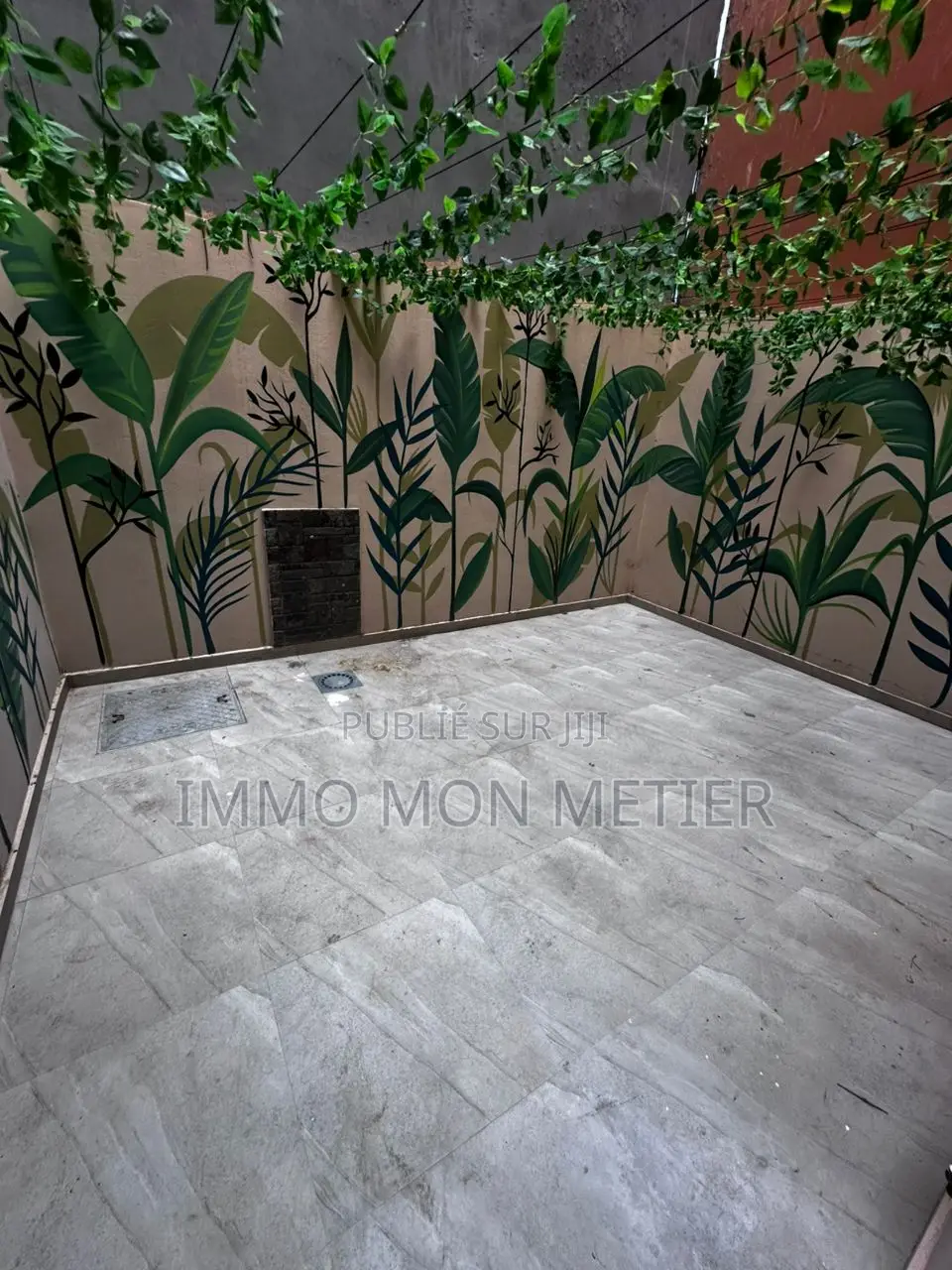 3chbre Appartement dans Appartement F4 À, Ouakam à Louer