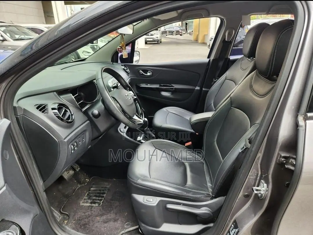 Renault Captur 1.5 Diesel FWD 2018 Gris