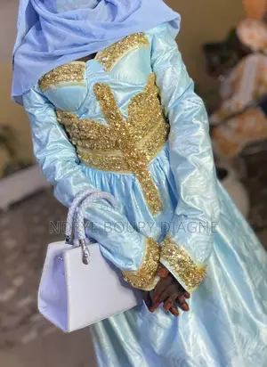 Photo - Robe Traditionnelle Enfants