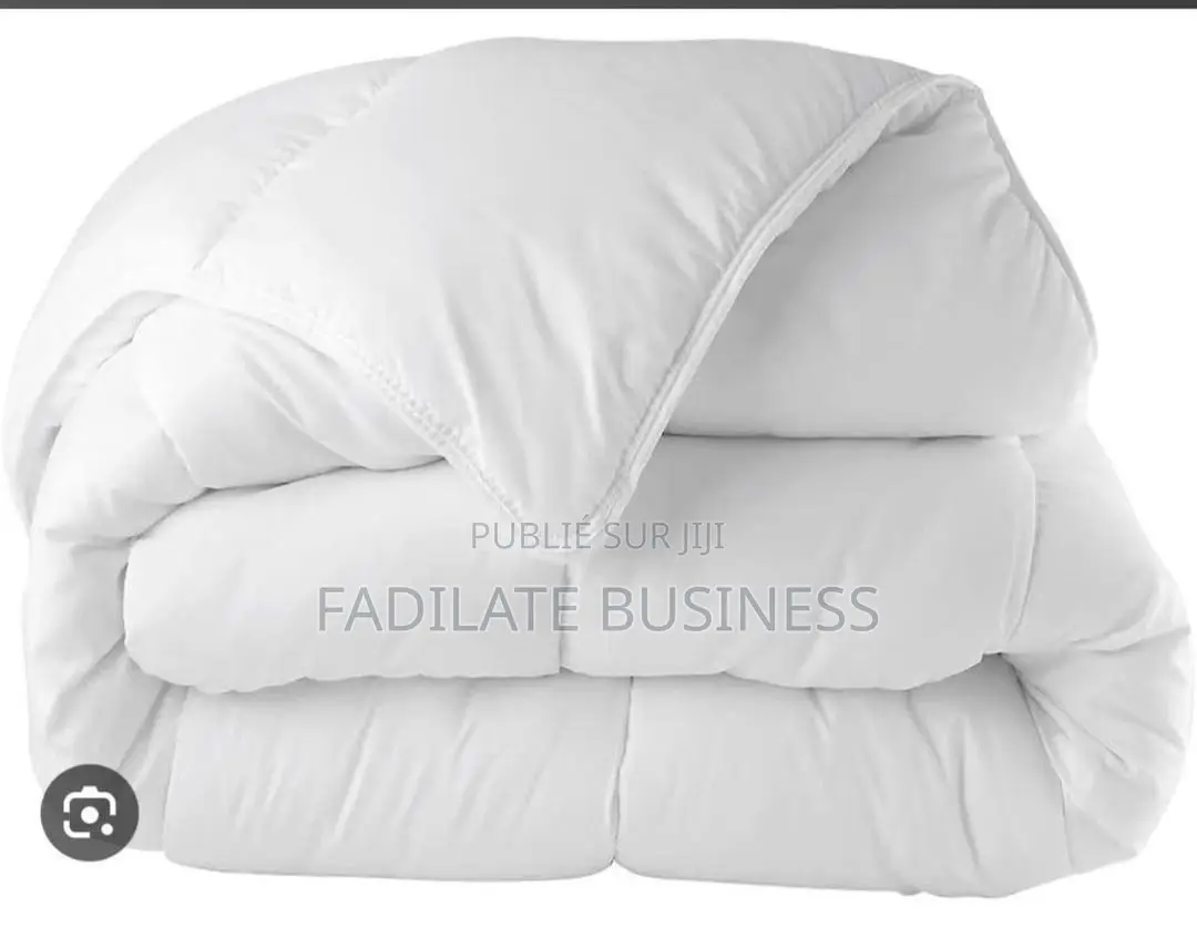 Couette Blanc Avec Drap Et Oreillettes