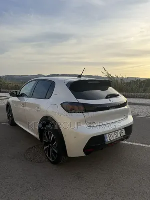 Peugeot 208 2020 Blanc