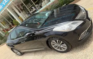 Hyundai Grandeur 2016 Black