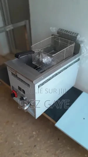 Photo - Friteuse a Table