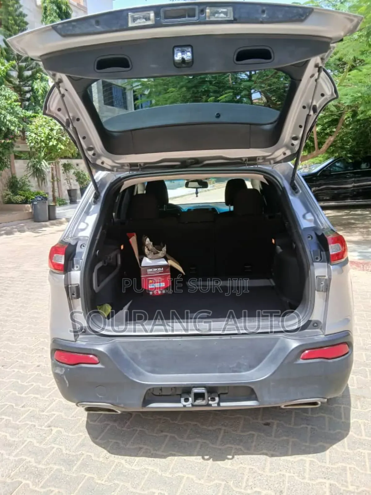 Jeep Cherokee Latitude 4x4 2016 Gris