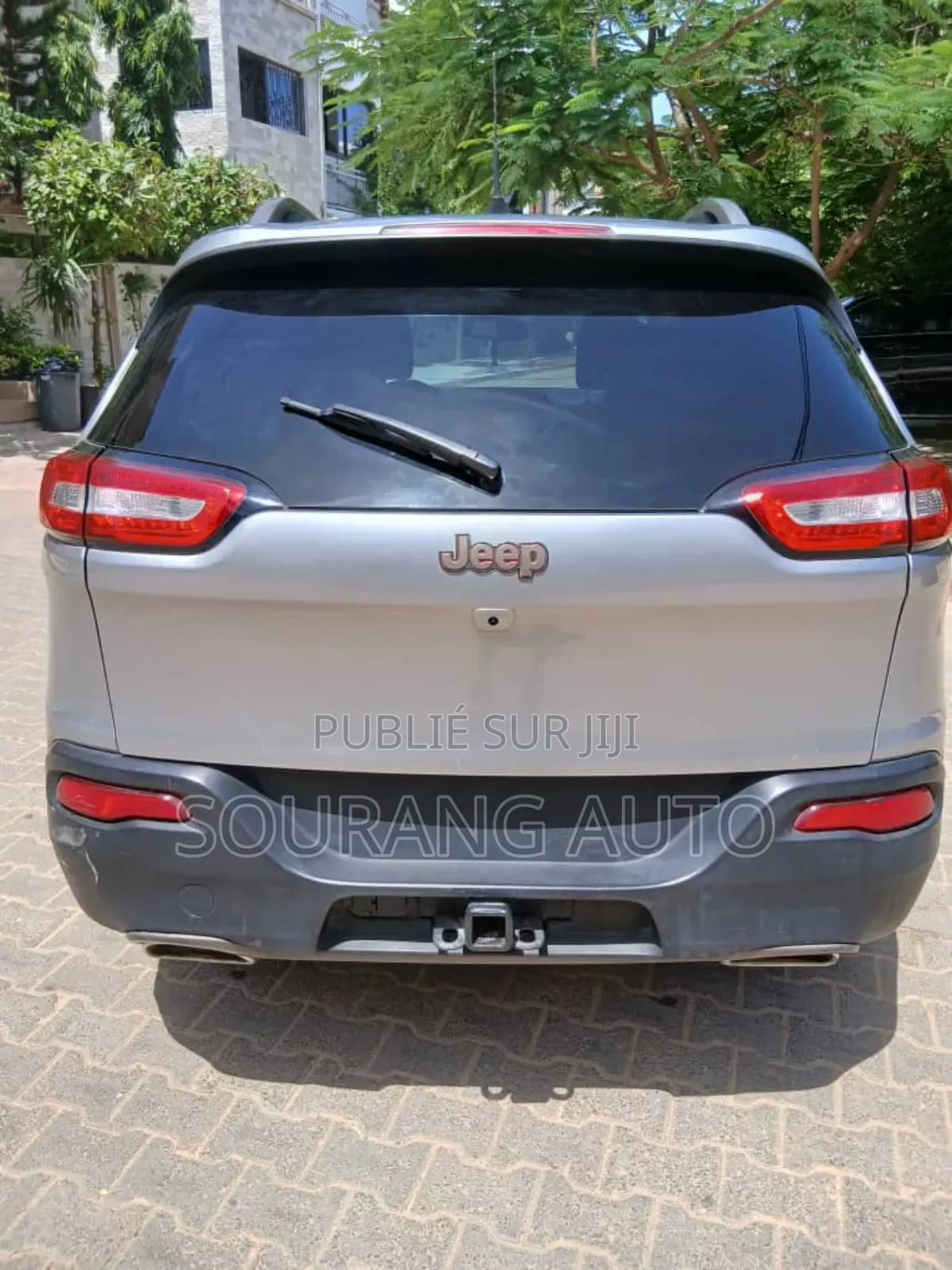 Jeep Cherokee Latitude 4x4 2016 Gris