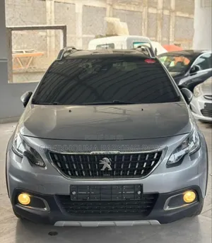 Photo - Peugeot 2008 2020 Argenté