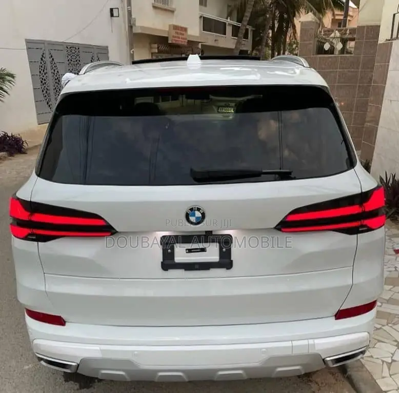 BMW X5 xDrive40i 2024 Black