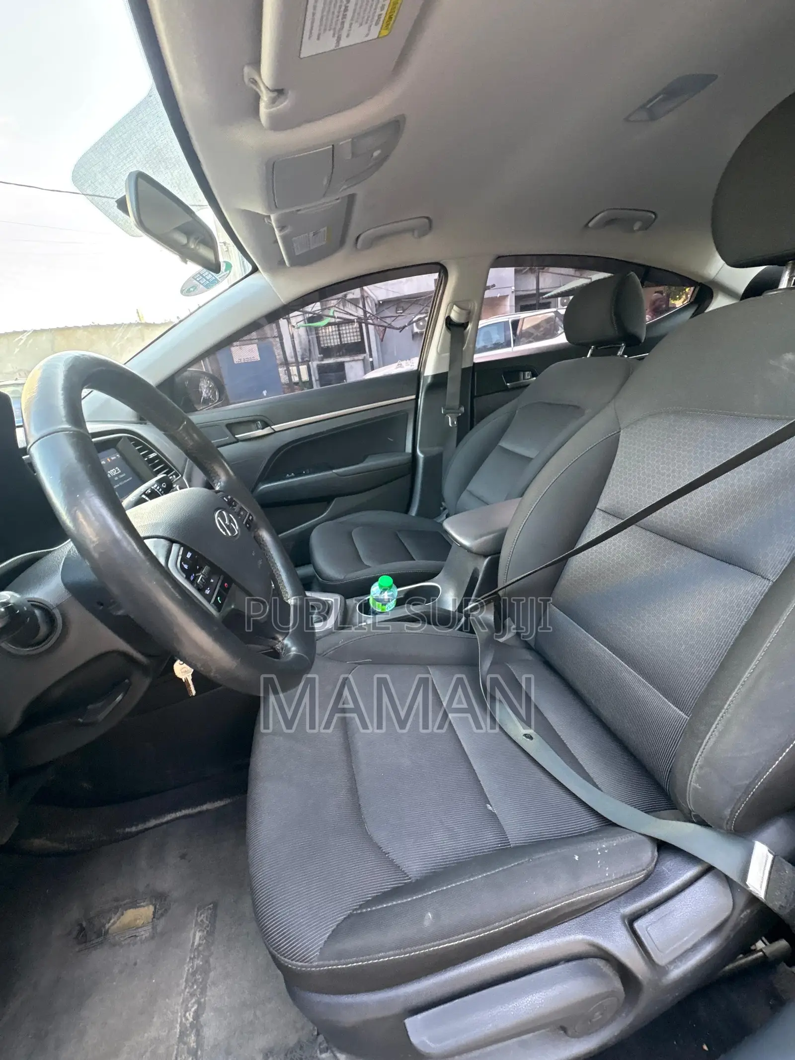 Hyundai Elantra 2018 Black