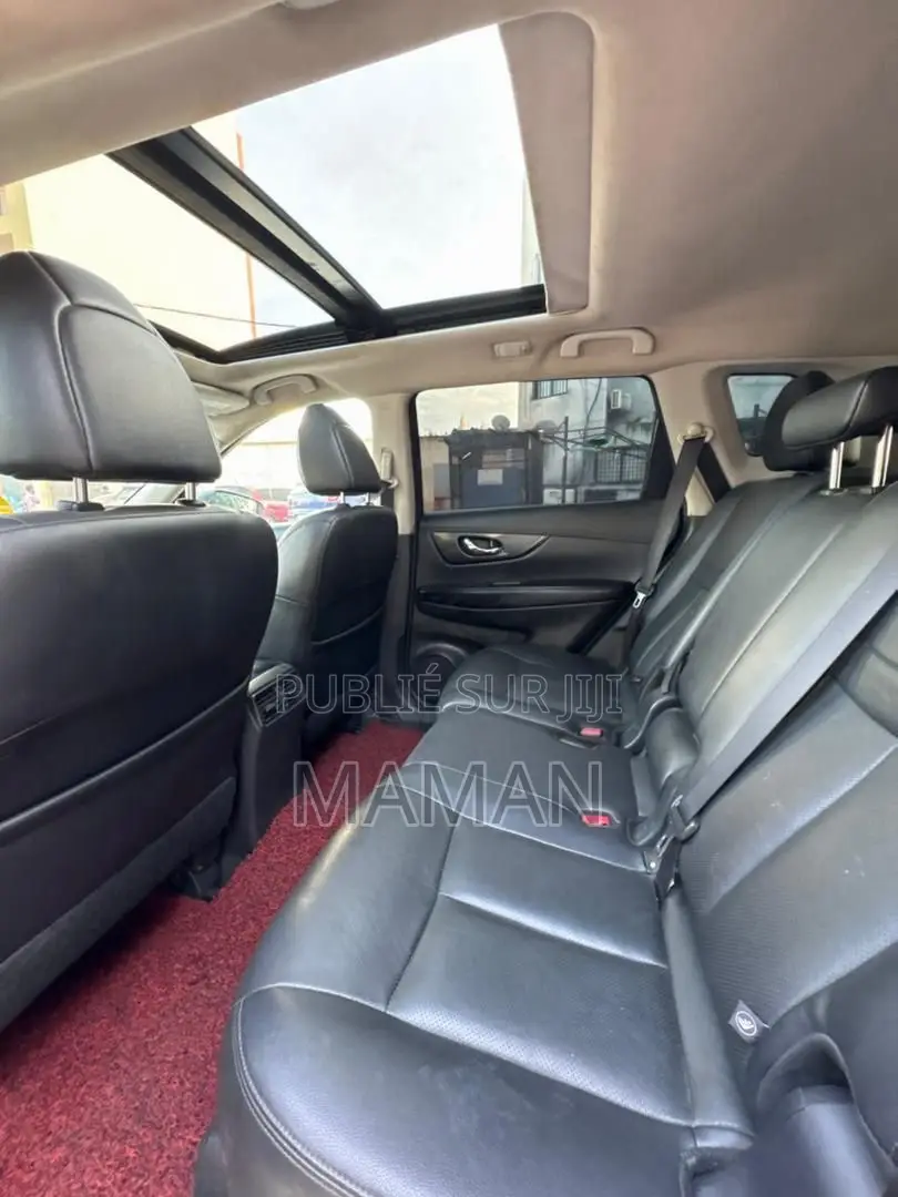 Nissan Rogue 2016 Black