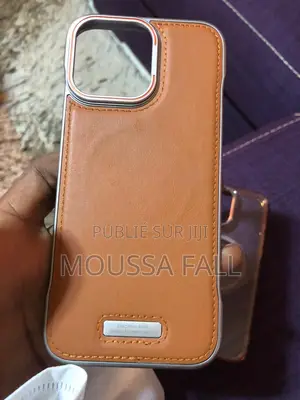 Coque iPhone 16 Pro Max Original Compatible Magsafe