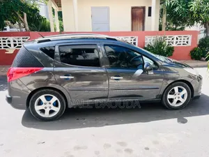 Peugeot 207 2013