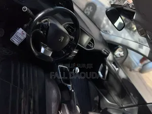 Peugeot 308 2017 Blanc