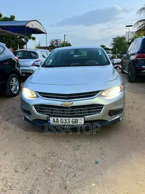Photo - Chevrolet Malibu 2017 Gris