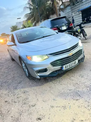 Chevrolet Malibu 2017 Gris