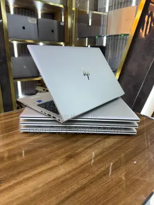 Ordinateur portable HP EliteBook 850 G8 24GB Intel Core i7 SSD 512GB