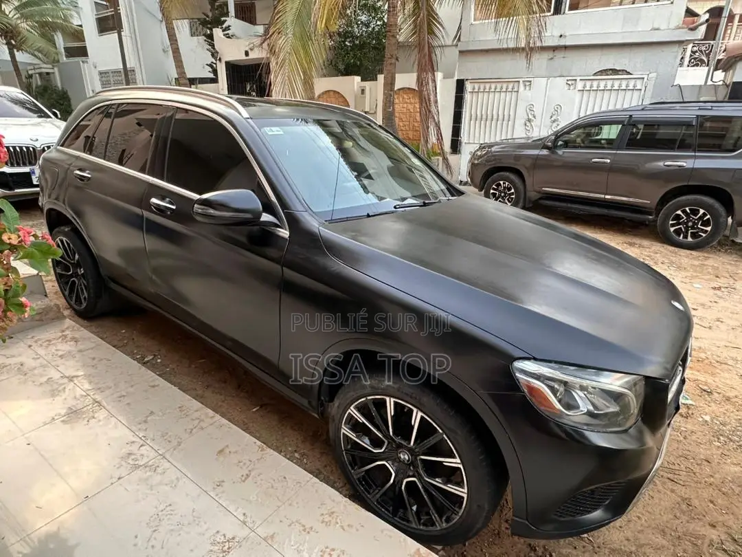 Mercedes-Benz GLC-Class 2017 Black