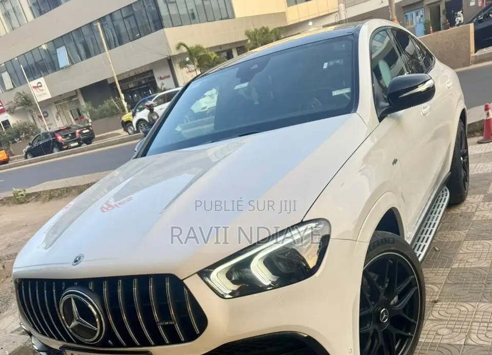 Mercedes-Benz Tourismo 2021 Blanc
