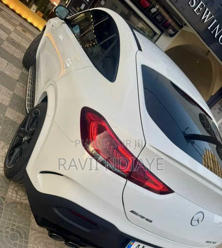 Mercedes-Benz Tourismo 2021 Blanc