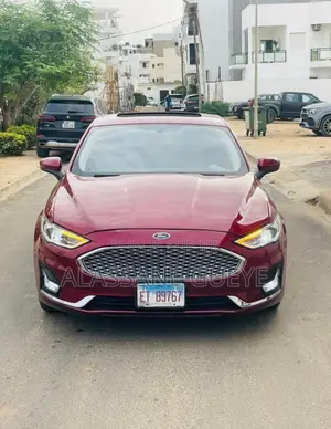 Photo - Ford Fusion SE AWD 2018 Rouge