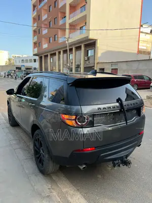 Land Rover Discovery 2018 Gris