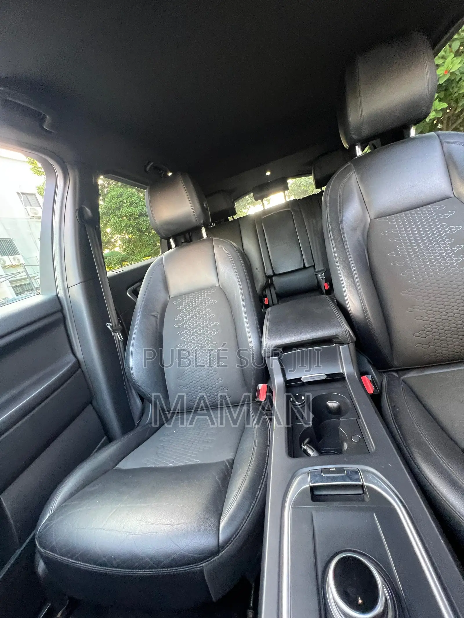 Land Rover Discovery 2018 Gris