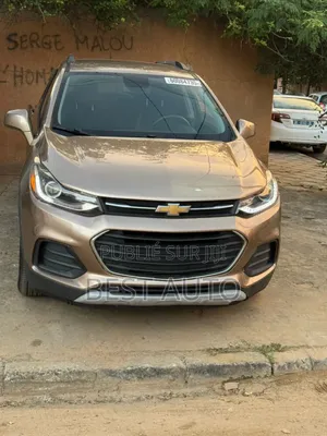 Photo - Chevrolet Trax 2018 Gris