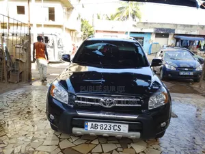 Photo - Toyota RAV4 2009 Black