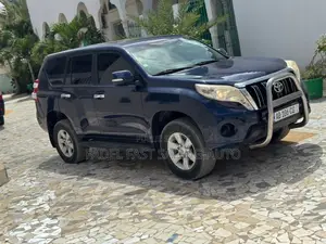 Toyota Land Cruiser Prado 2015 Blue