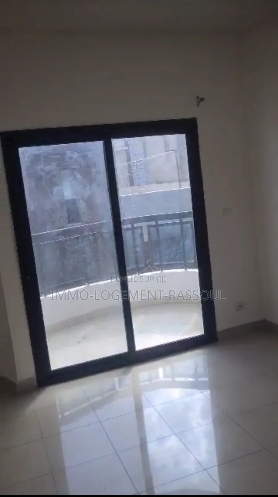 2chbre Appartement dans , Almadies à Louer