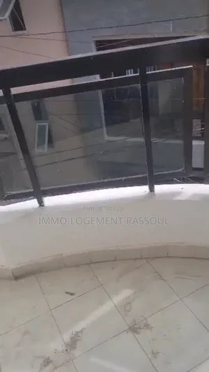 2chbre Appartement dans , Almadies à Louer