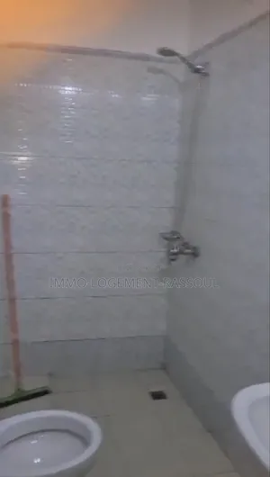 2chbre Appartement dans , Almadies à Louer