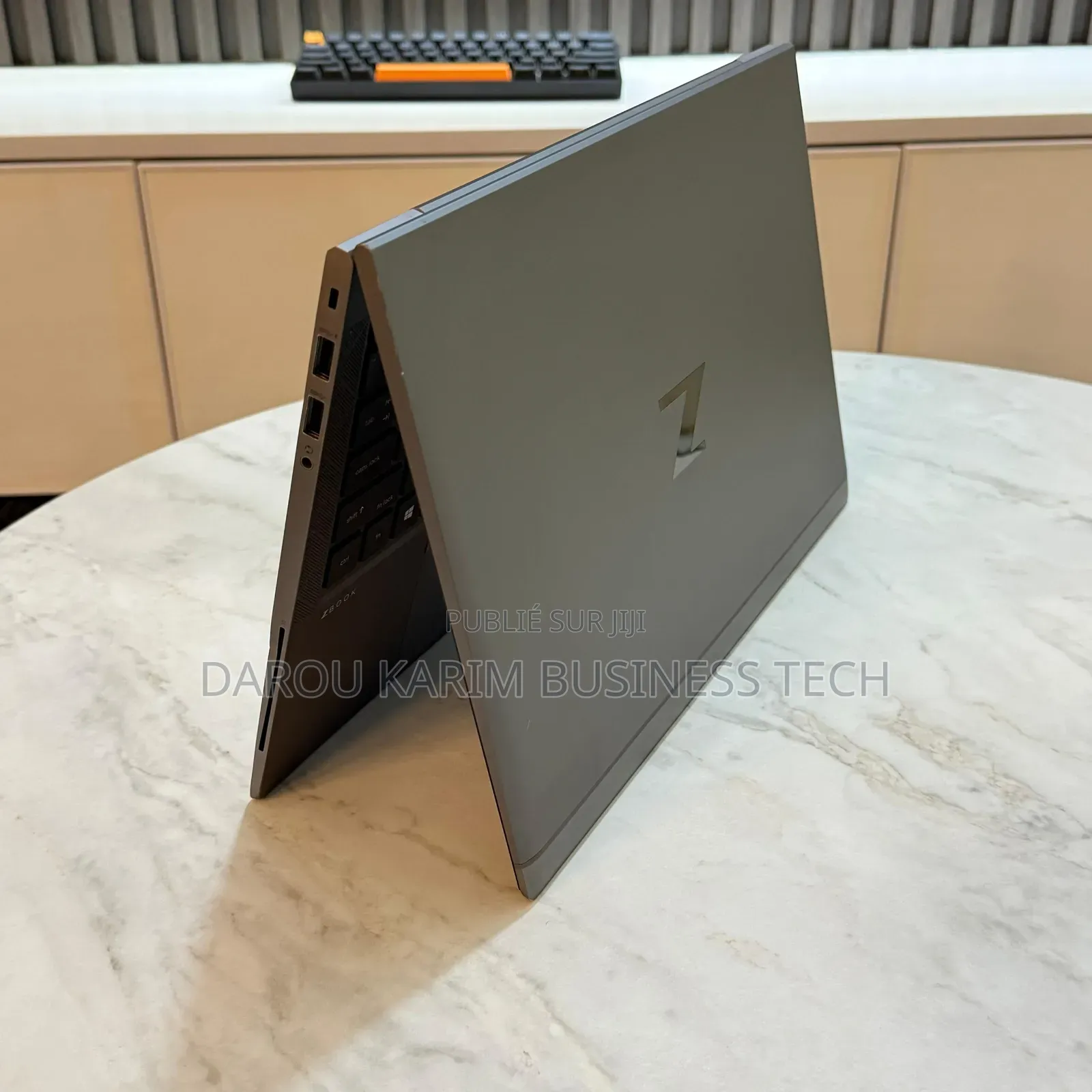 New HP ZBook Firefly 14 G7 16GB Intel Core I5 SSD 256GB