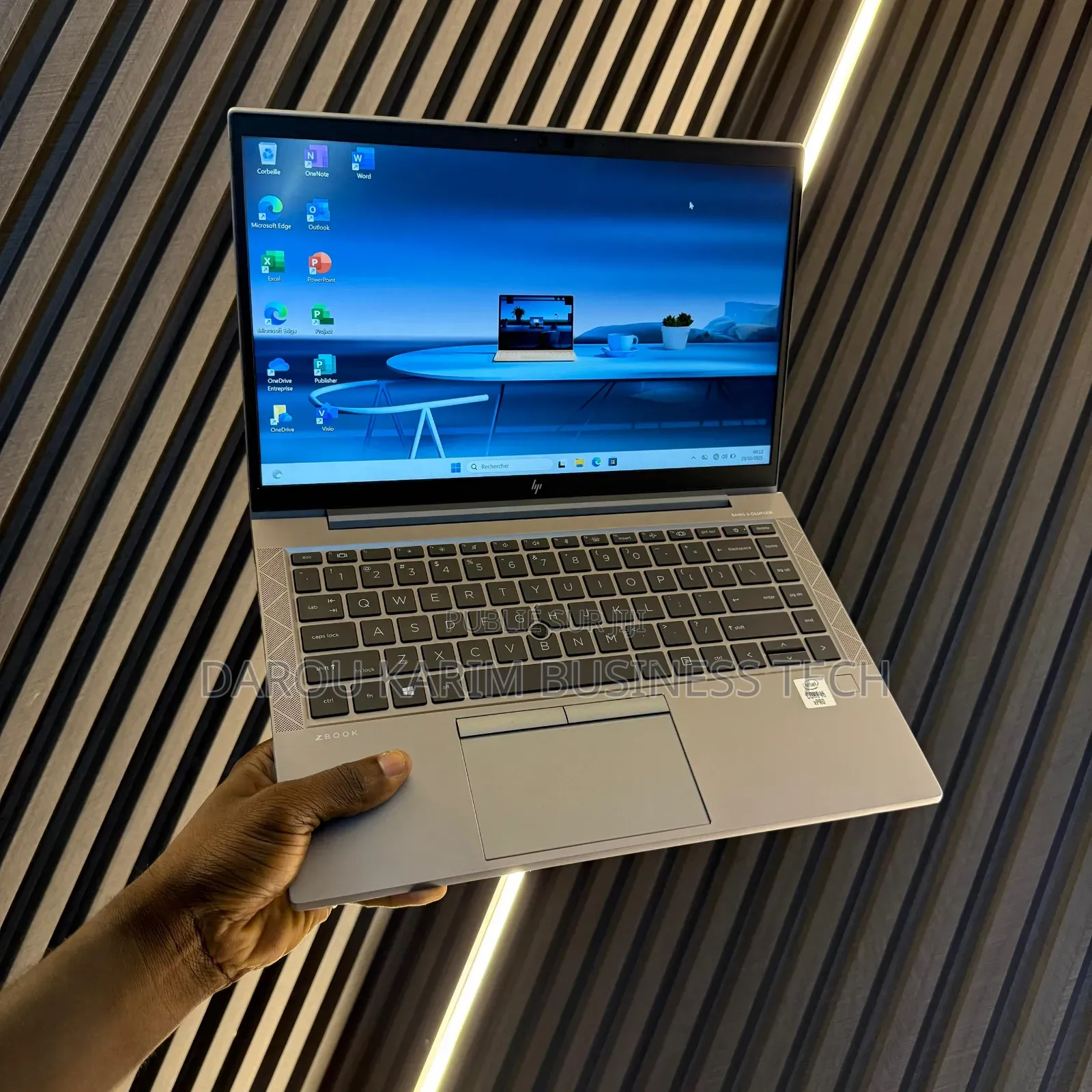 New HP ZBook Firefly 14 G7 16GB Intel Core I5 SSD 256GB