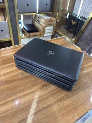 New Ordinateur Portable Dell Latitude 3180 4GB Intel Pentium SSD 128GB