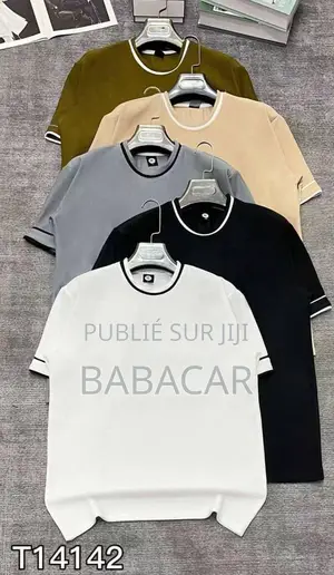 Photo - T-Shirt Disponible