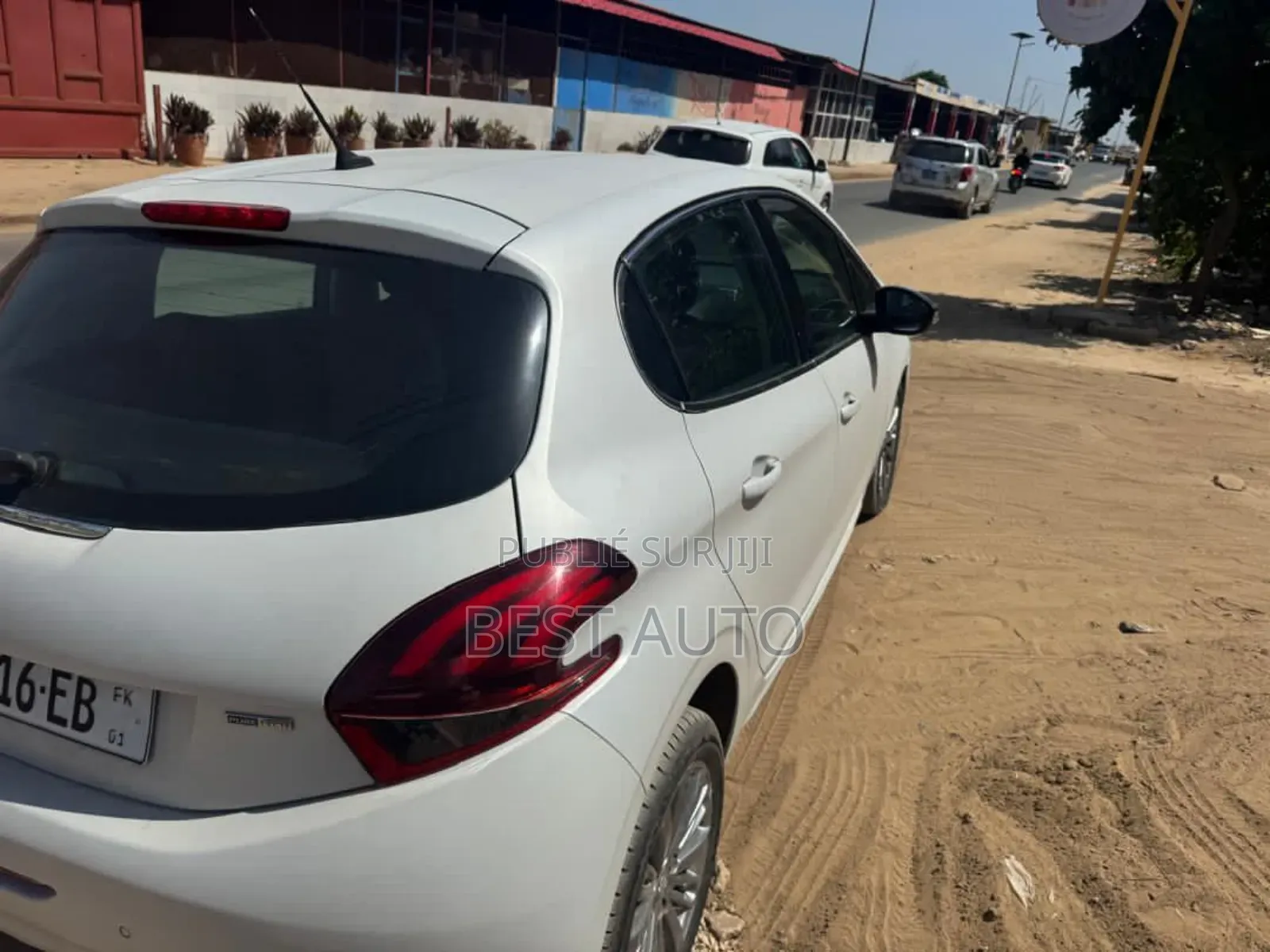 Peugeot 208 2016 Blanc