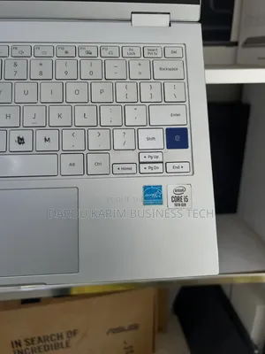 New Samsung Galaxy Book3 360 15 NP750QFG 8GB Intel Core I5 SSD 256GB