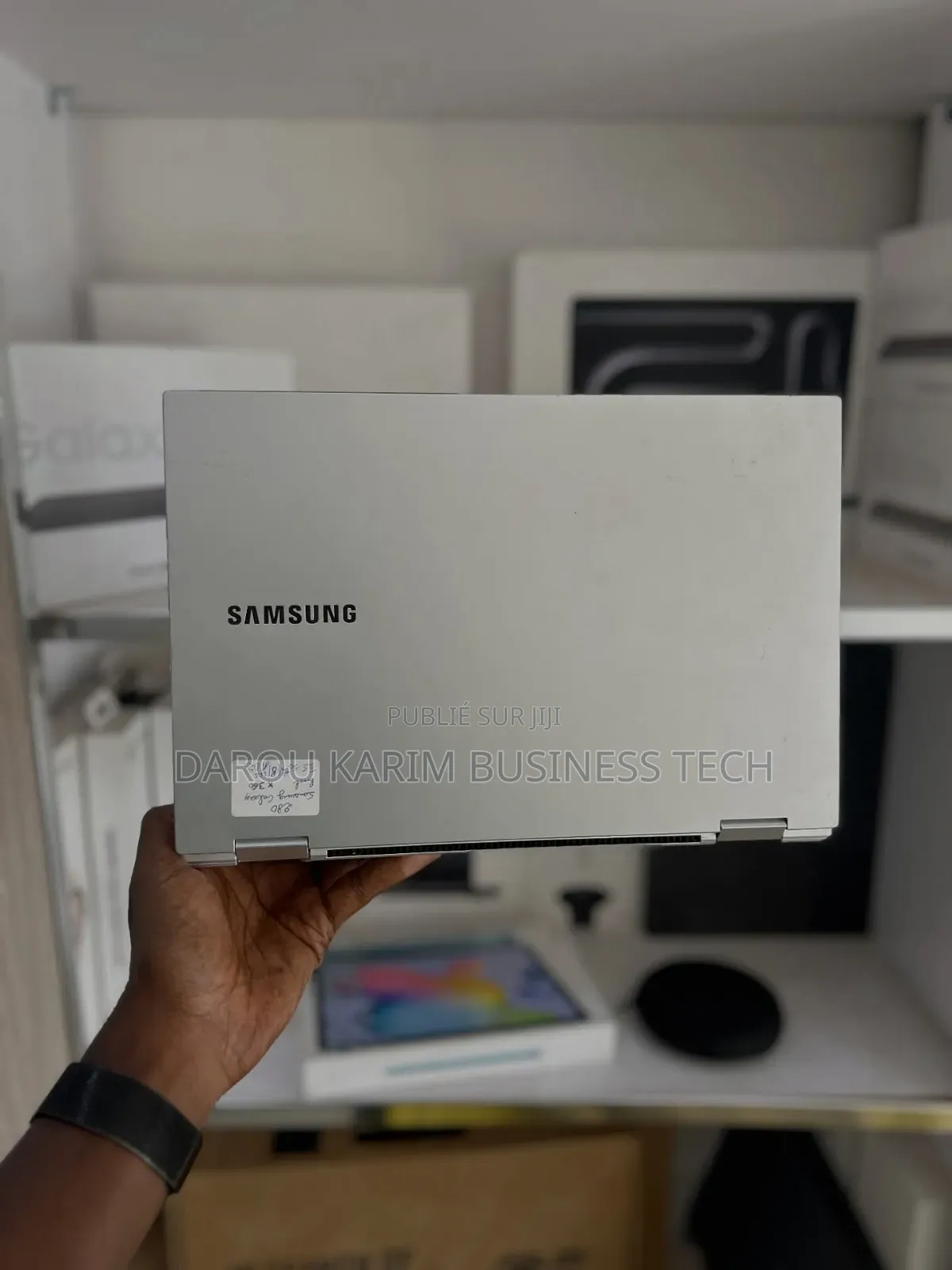 New Samsung Galaxy Book3 360 15 NP750QFG 8GB Intel Core I5 SSD 256GB