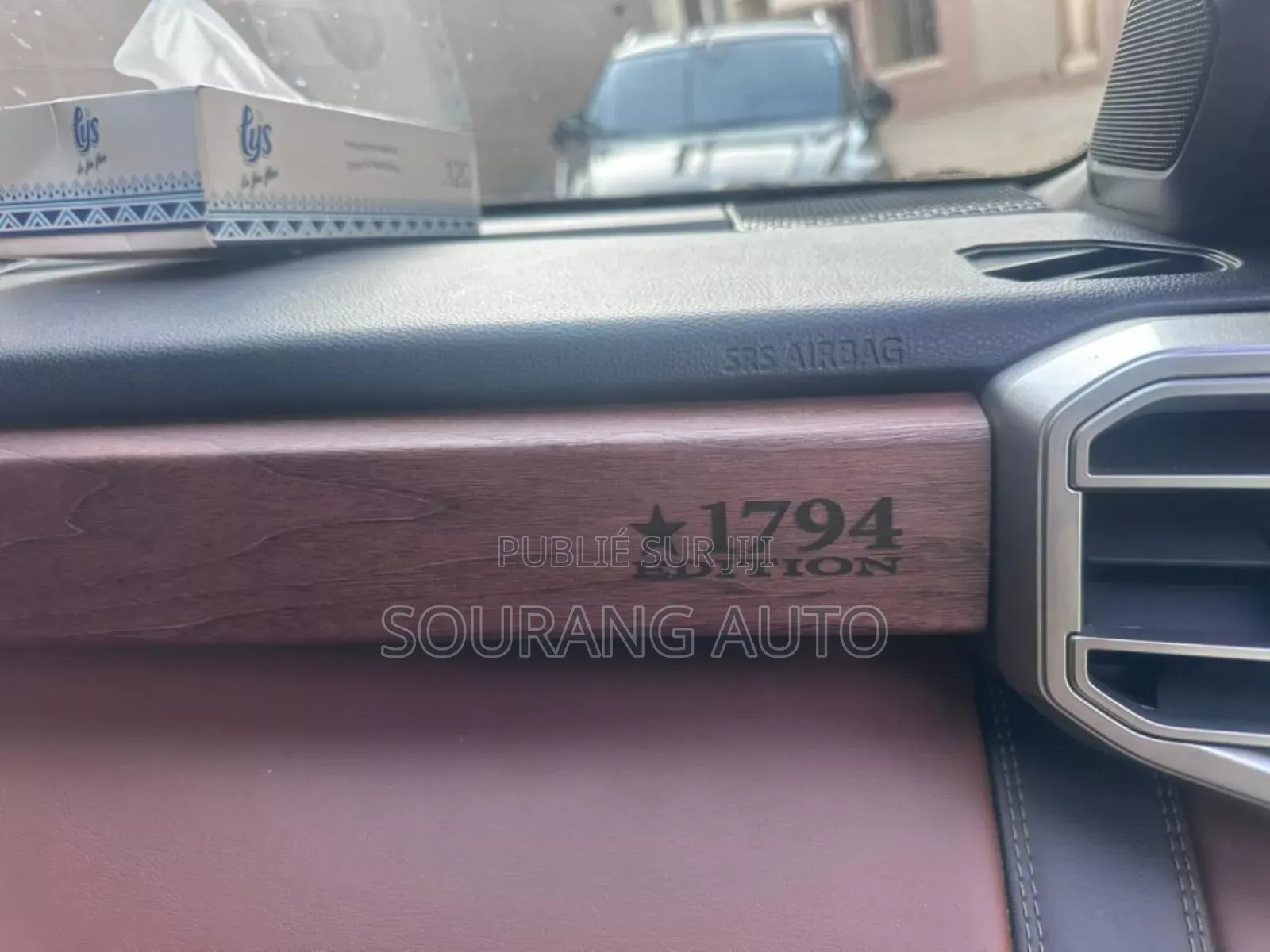 Toyota Tundra Limited CrewMax 6.5' Bed 2023 Blue