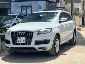 Photo - Audi Q7 2016