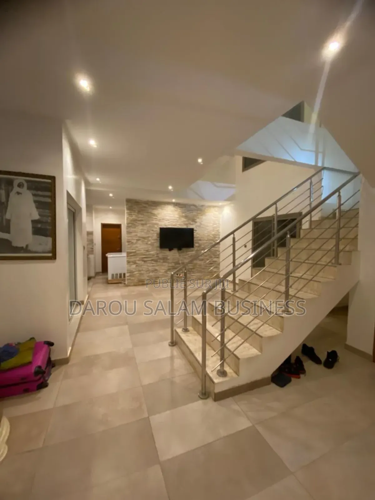 6chbre Maison dans Mamelles, Yoff à Louer