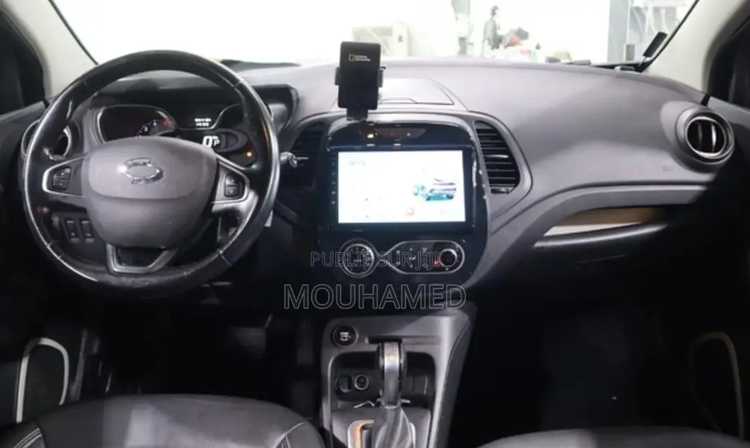 Renault 4 2017 Beige